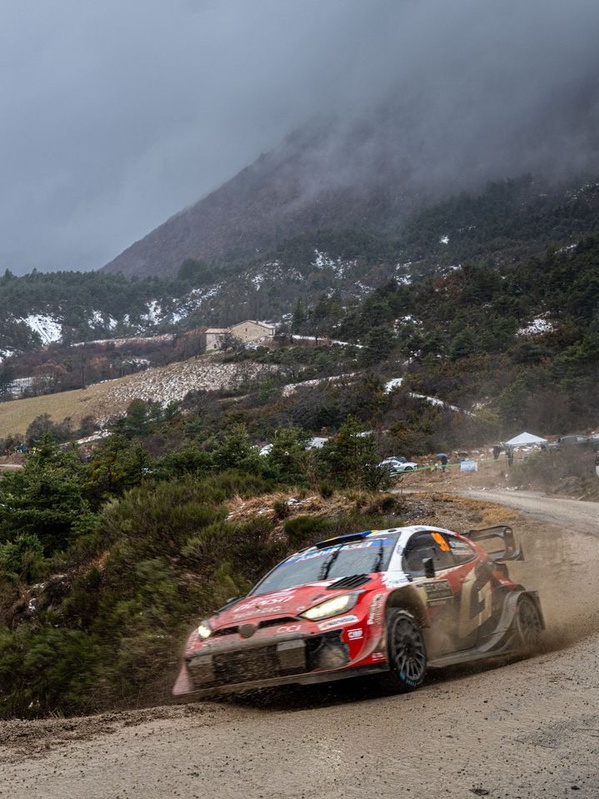 Giải Rally Monte Carlo: Oliver Solberg tiến gần đến kỷ lục