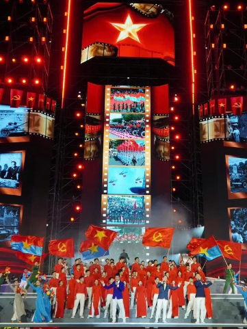 Chương trình nghệ thuật “Ánh sáng niềm tin và khát vọng” trực tiếp trên HTV1 tối nay