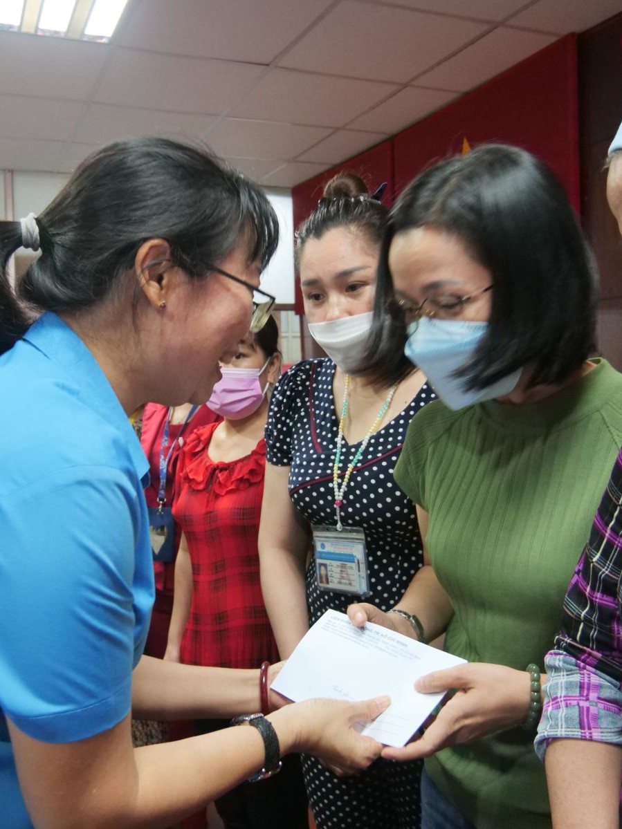 TP. Hồ Chí Minh dành 5.900 tỷ đồng chăm lo Tết Bính Ngọ 2026 cho người dân