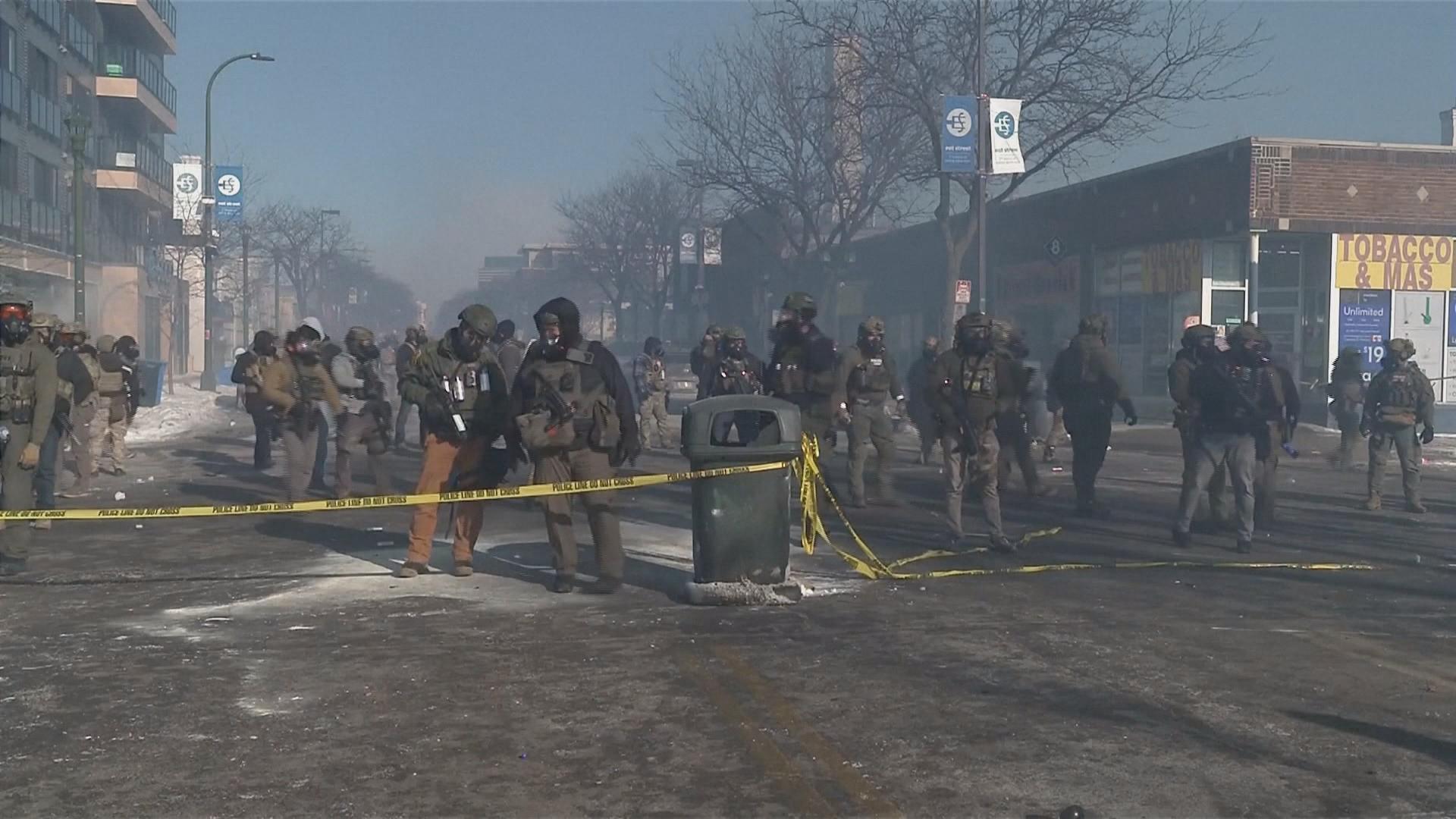 VỤ NỔ SÚNG Ở MINNEAPOLIS VÀ DƯ CHẤN CHÍNH TRỊ MỸ TRƯỚC BẦU CỬ GIỮA NHIỆM KỲ 2026 - Ảnh 2.