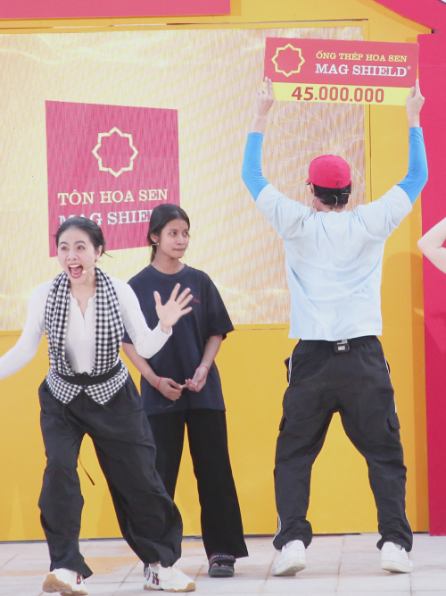 "Mái ấm gia đình Việt" tập 56: Hơn 500 triệu đồng trao đến các em khó khăn