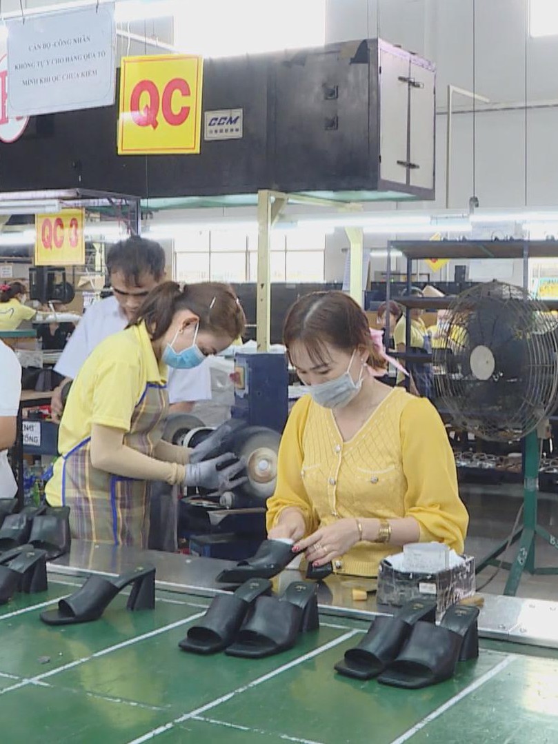 Doanh nghiệp tại TP. Hồ Chí Minh hoàn tất điều chỉnh lương, tạo động lực cho người lao động