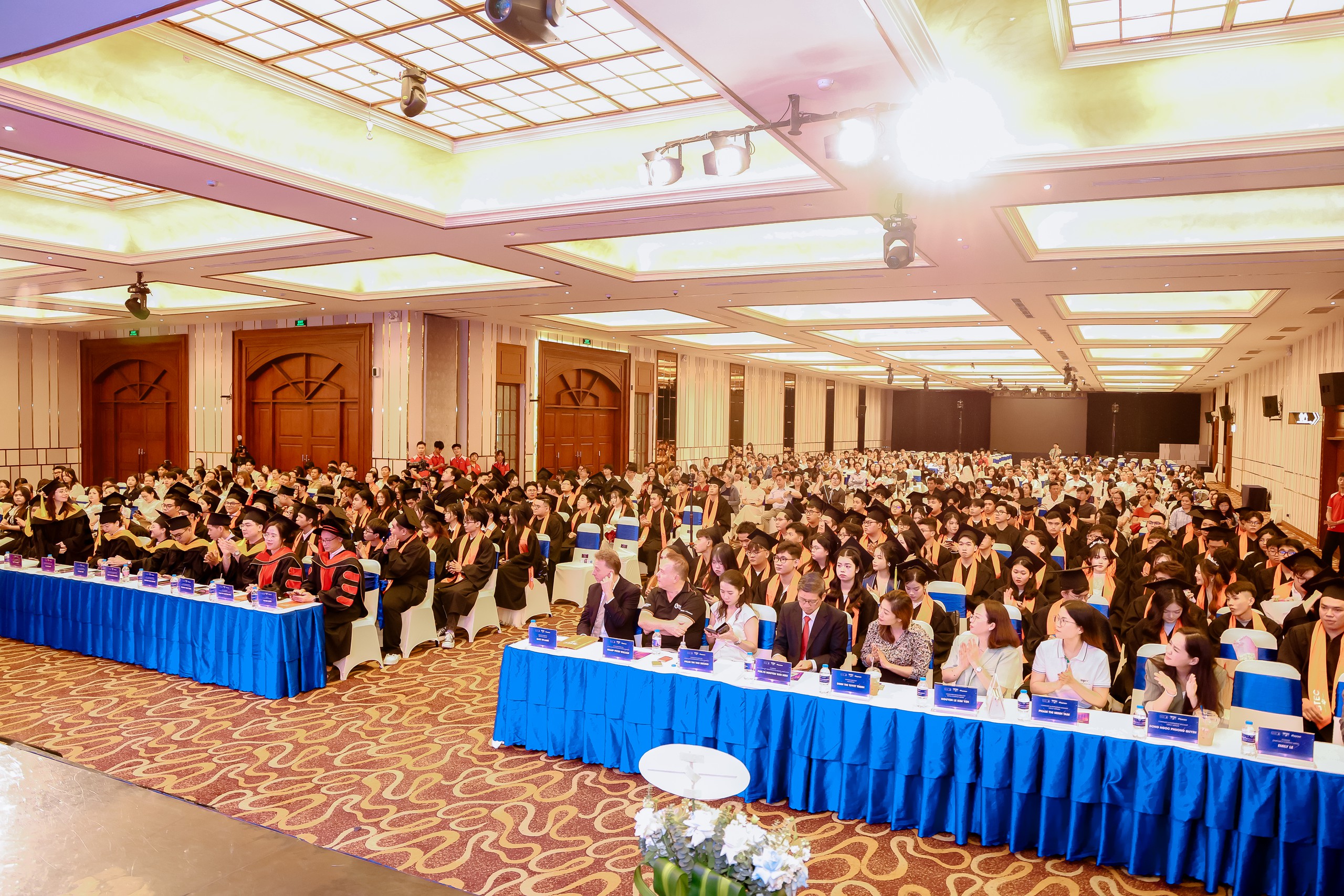 Gallery - BTEC FPT TP. Hồ Chí Minh tổ chức Lễ tốt nghiệp khóa 7, góp phần phát triển nguồn nhân lực chuẩn quốc tế - image 21