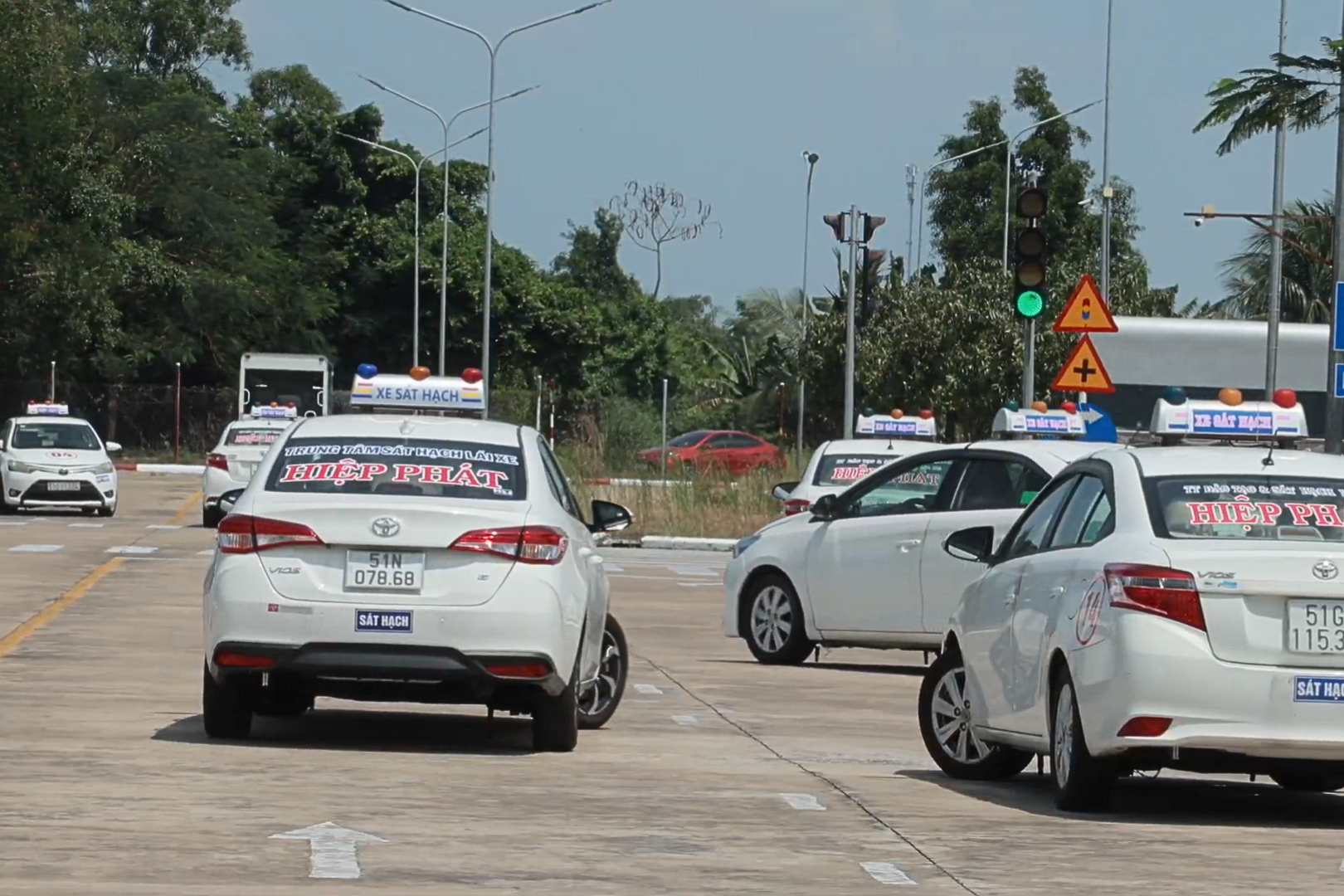 Mô hình học lái xe mới: Học lái xe ô tô mọi lúc, mọi nơi nhờ nền tảng số tích hợp A.I. - Ảnh 12.