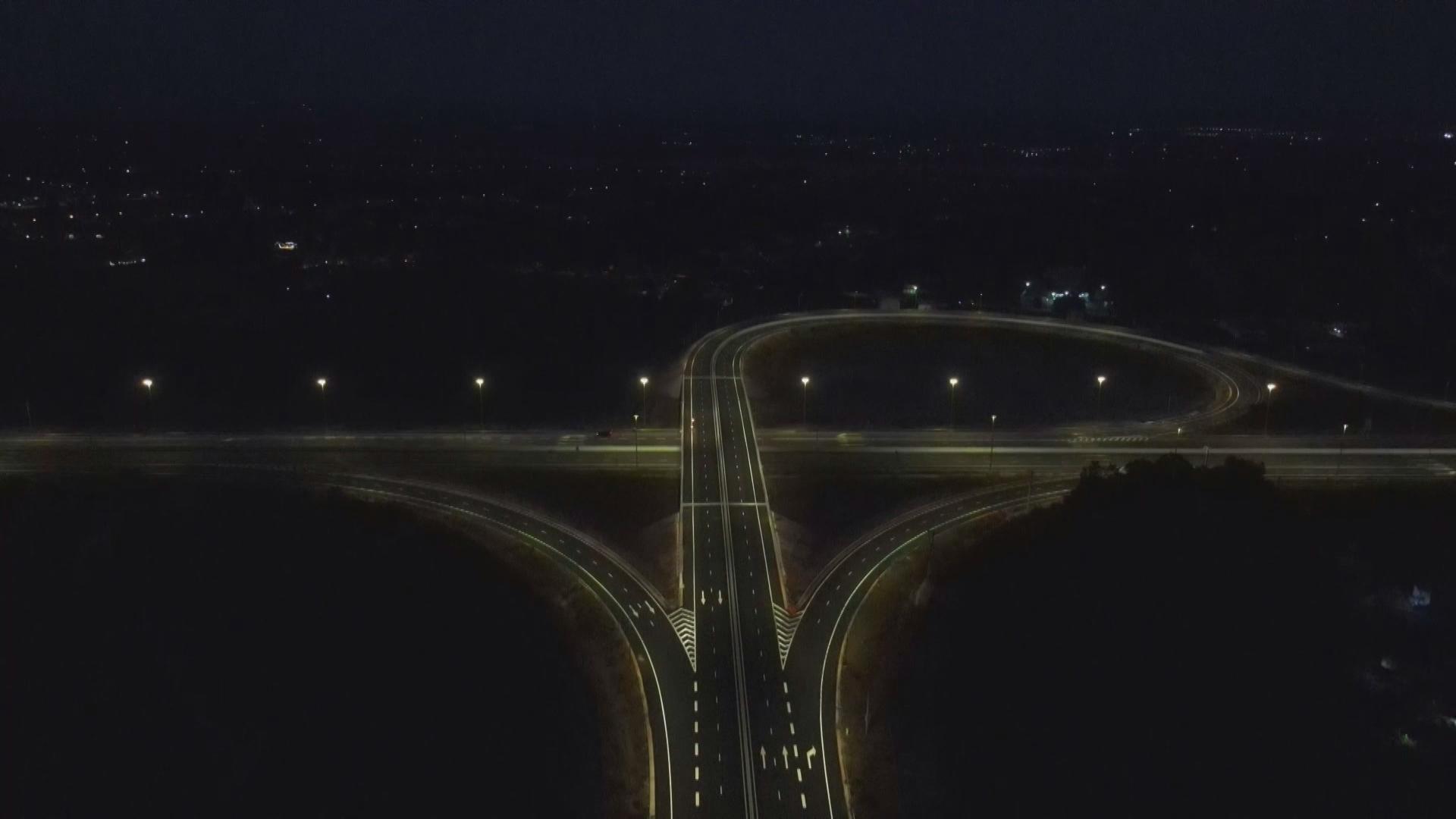 60 Giây ngày 10/2/2026 | Hoàn thành cao tốc Biên Hòa - Vũng Tàu, công nhân phấn khởi về quê đón Tết - Ảnh 1.