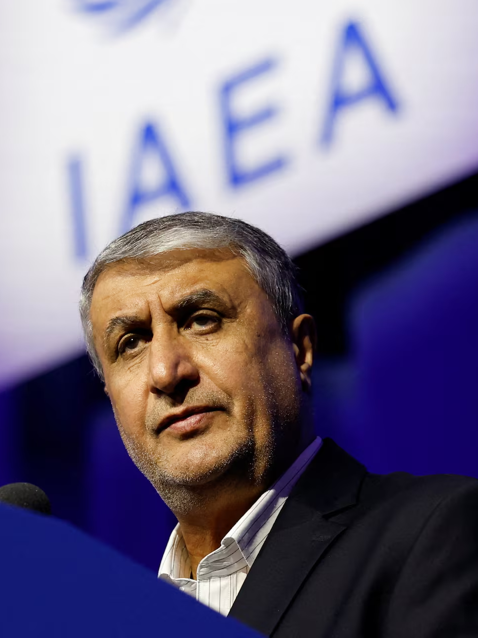 Iran nêu điều kiện làm loãng uranium