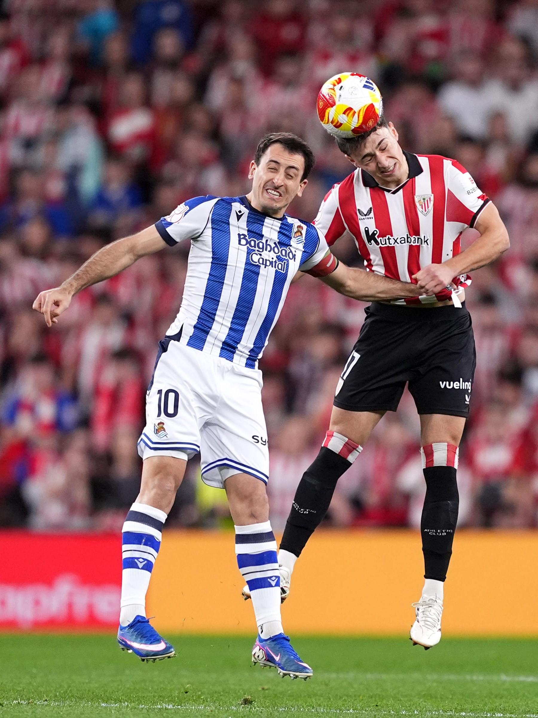 Bán kết Cúp Nhà vua Tây Ban Nha: Sociedad có ưu thế trước lượt về