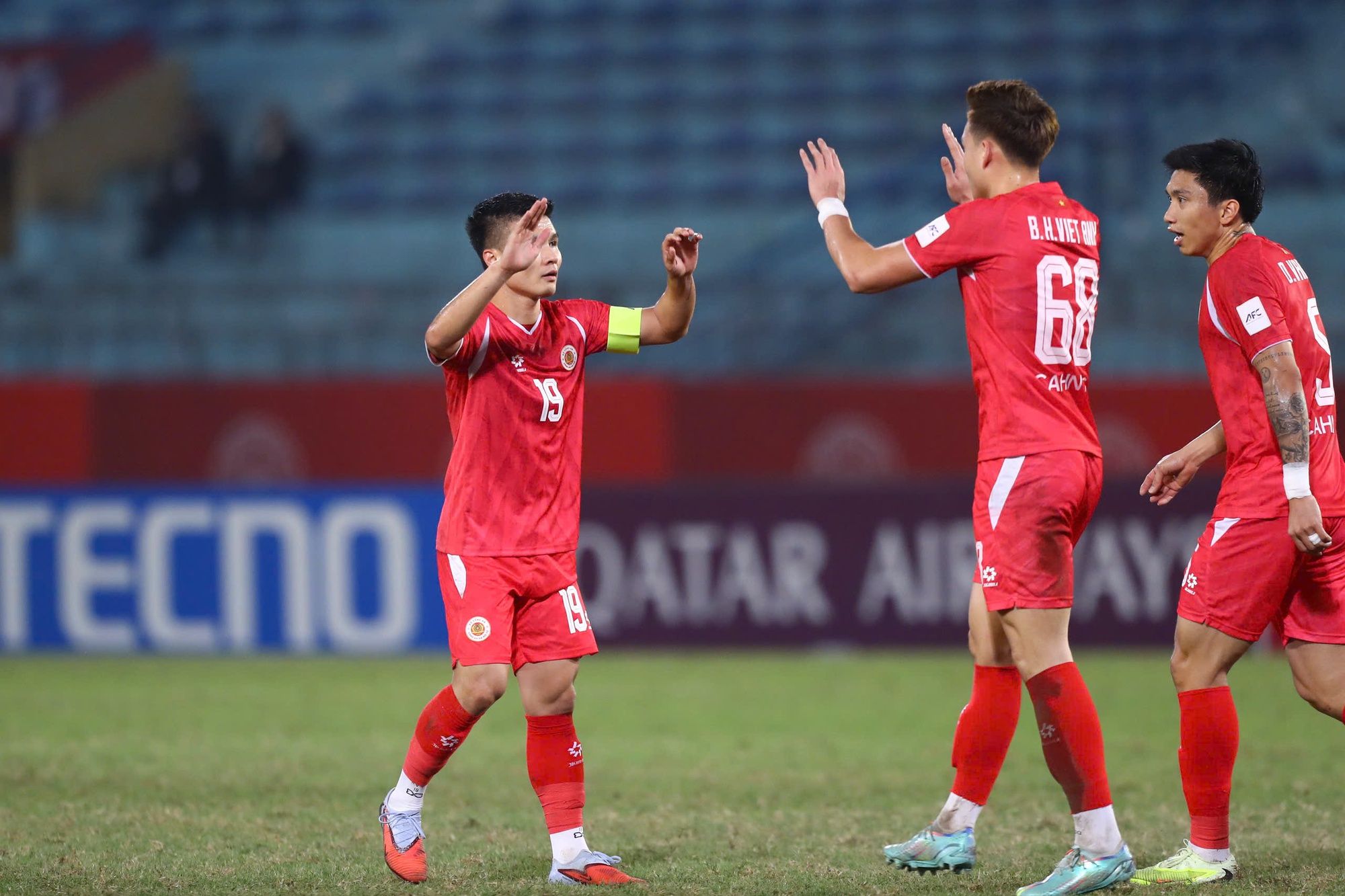 Quang Hải chói sáng rực rỡ, Đình Bắc lập siêu phẩm: CLB CAHN đè bẹp Tampines Rovers - Ảnh 2.