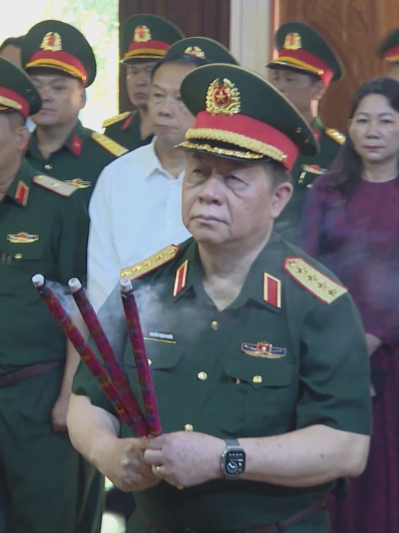 Đại tướng Nguyễn Trọng Nghĩa thăm, chúc Tết các đơn vị trên địa bàn Thành phố