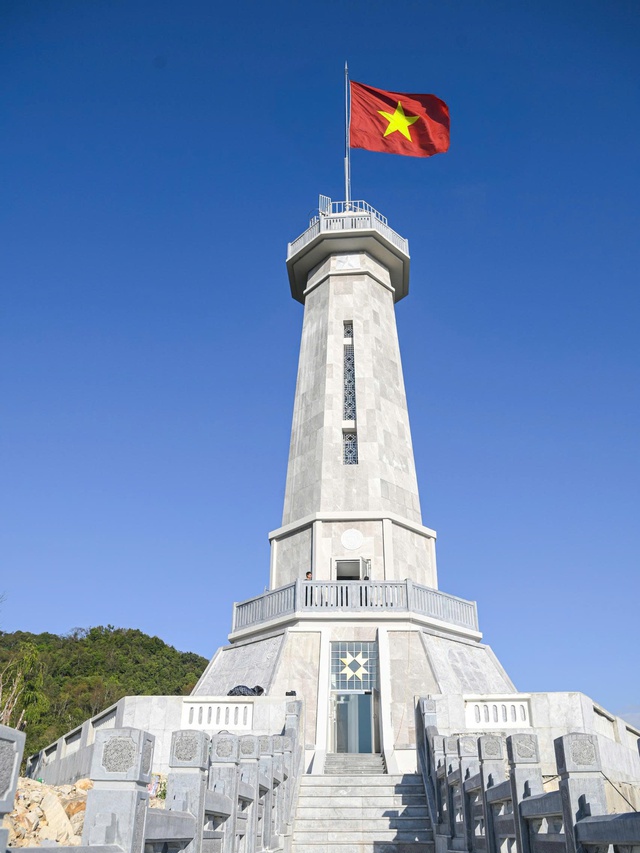 Cột cờ A Pa Chải – Biểu tượng chủ quyền nơi cực Tây Tổ quốc