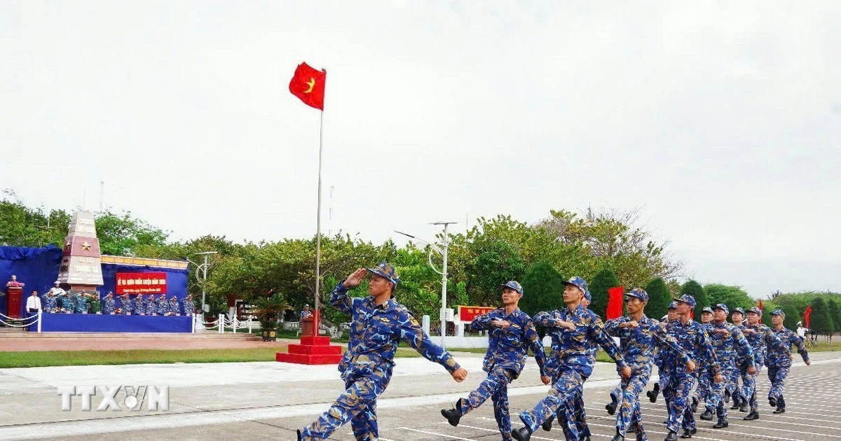 Chiến sỹ trên quần đảo Trường Sa ra quân, phát động phong trào thi đua năm 2026