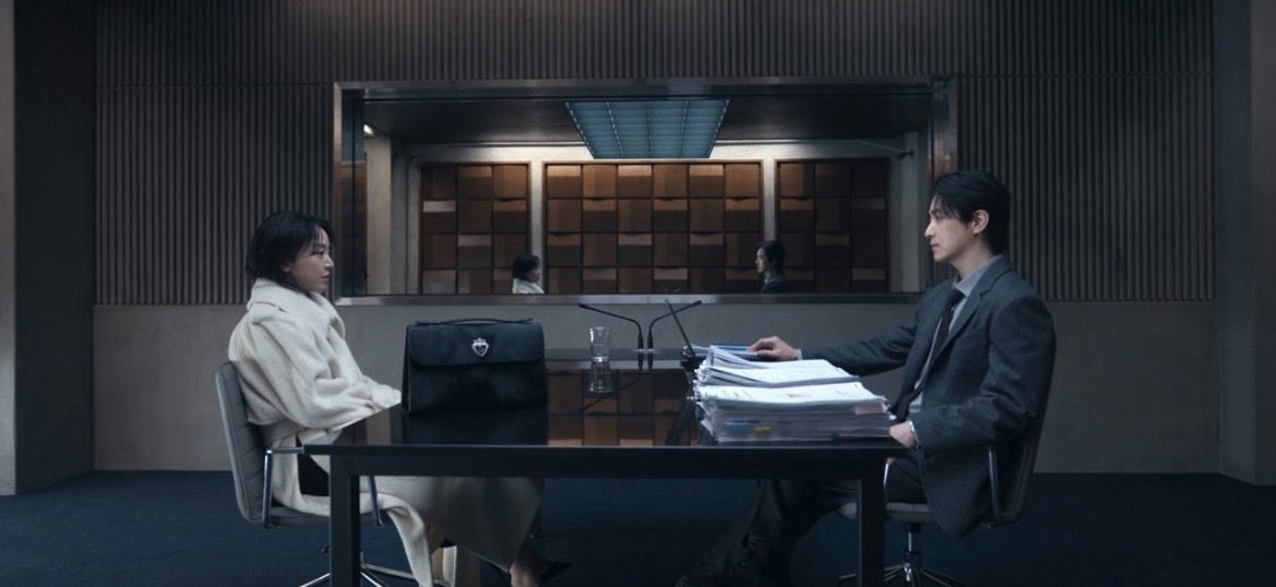 Nghệ thuật lừa dối của Sarah: Ván cờ danh tính trong đế chế hàng hiệu- Ảnh 2.