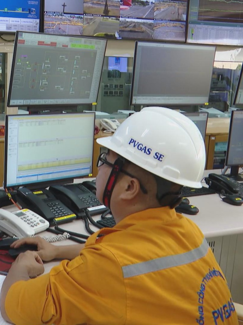 Nhiều nhà máy phía Đông TP. Hồ Chí Minh duy trì sản xuất xuyên Tết Bính Ngọ 2026