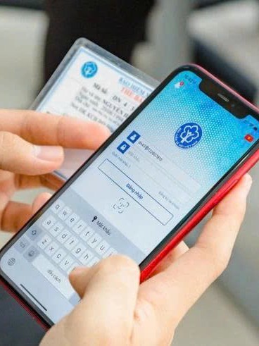 Chính thức áp dụng sổ bảo hiểm xã hội, bảo hiểm y tế điện tử
