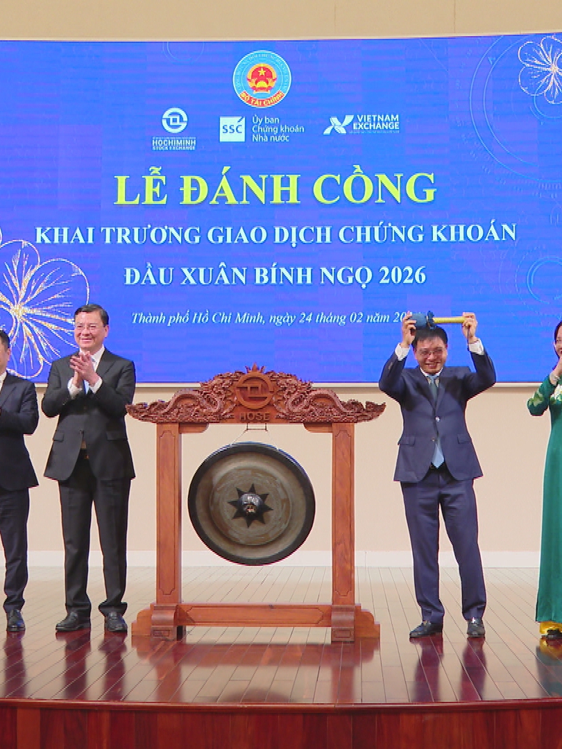 Đánh cồng khai trương giao dịch chứng khoán đầu Xuân Bính Ngọ 2026