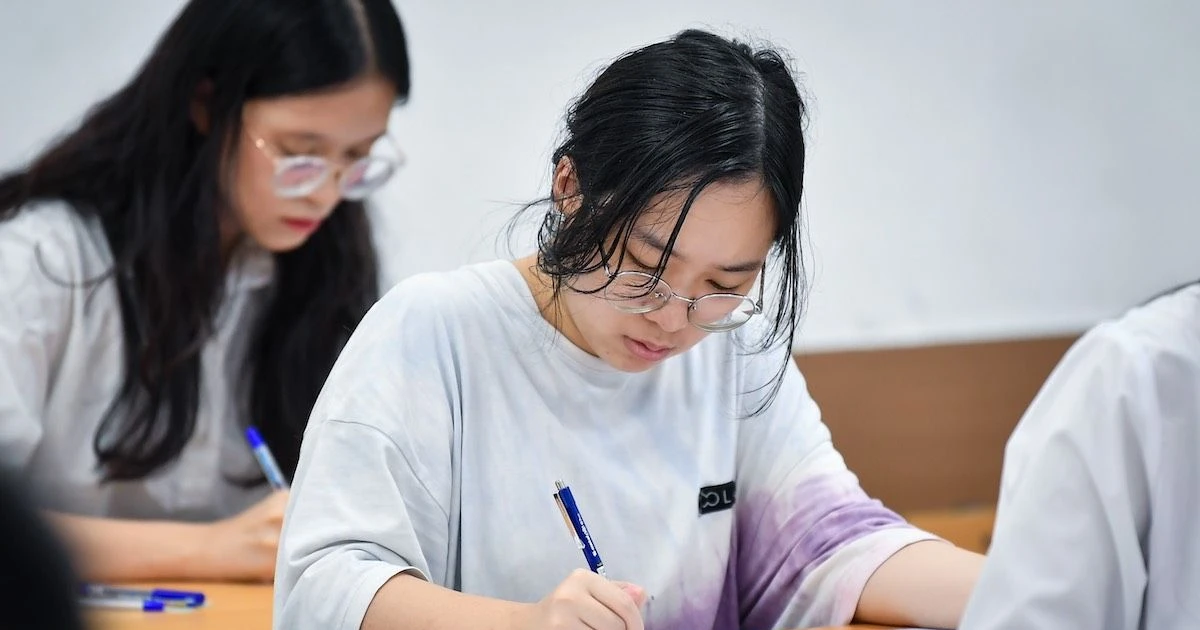 Bộ Giáo dục và Đào tạo chốt quy định bỏ xét riêng học bạ, cho thí sinh đăng ký tối đa 15 nguyện vọng