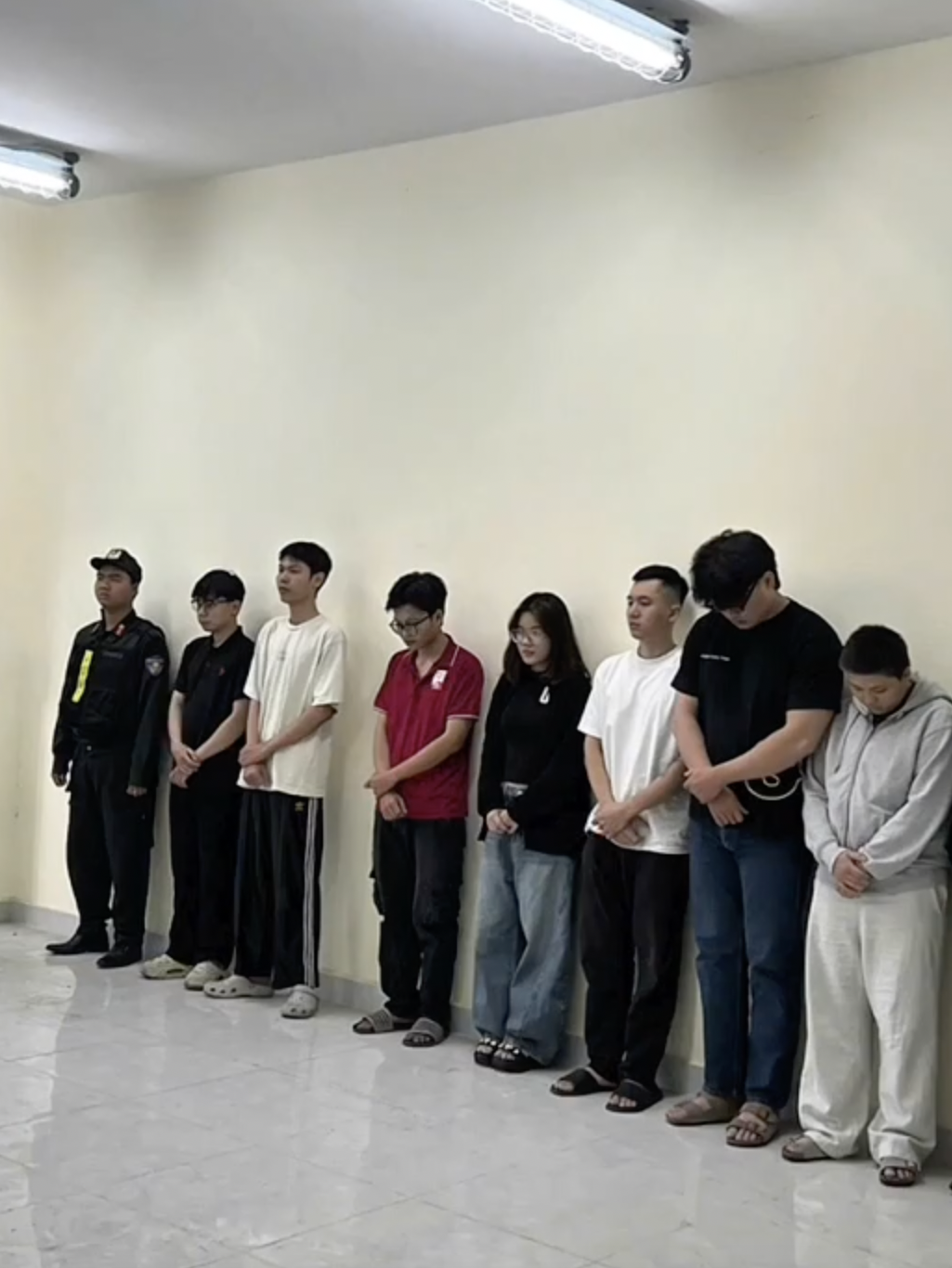 TP. Hồ Chí Minh triệt phá đường dây buôn bán thuốc lá điện tử quy mô lớn