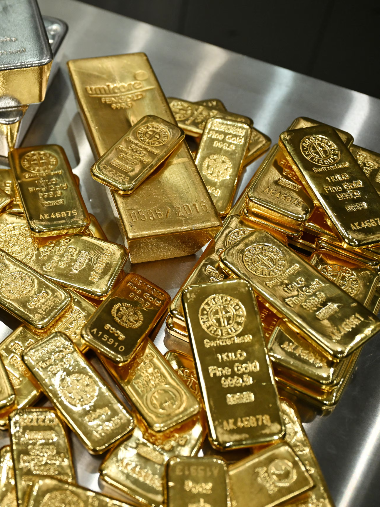 Giá vàng bạc tăng trở lại