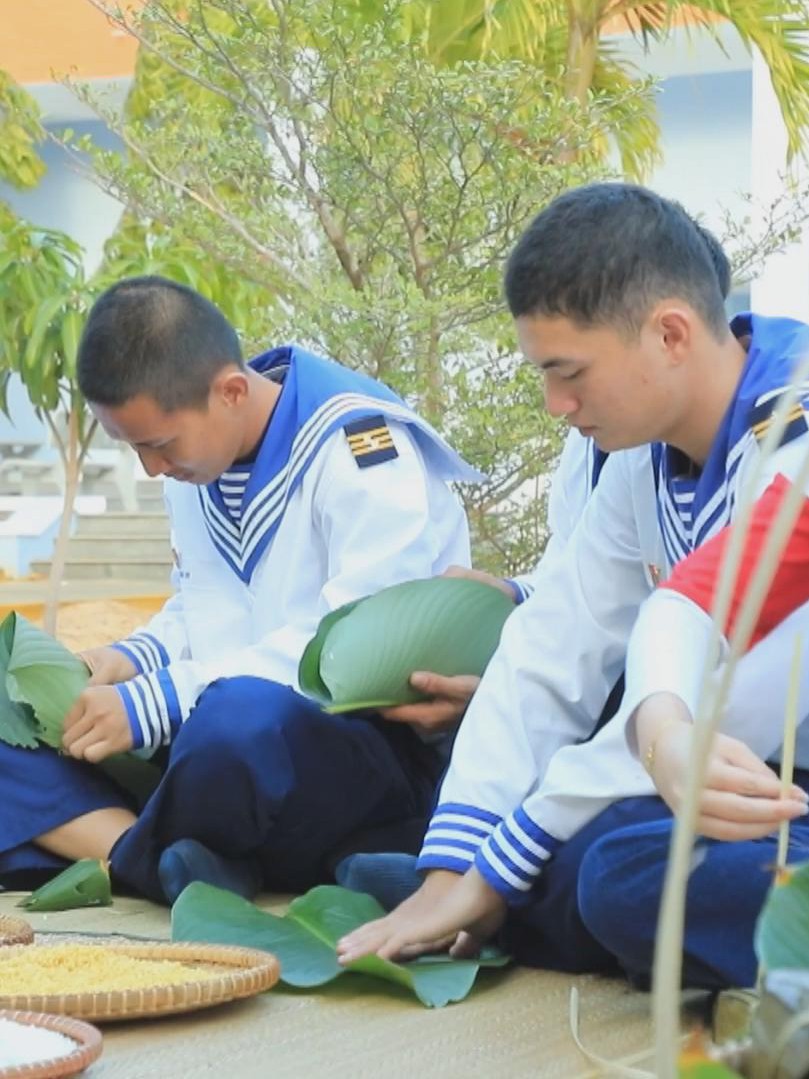 Tết sớm ở Lữ đoàn 957, Vùng 4 Hải quân: Thắt chặt tình quân dân