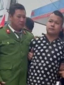 Bắt ‘nóng’ đối tượng xông vào ngân hàng cướp tiền tại quầy giao dịch