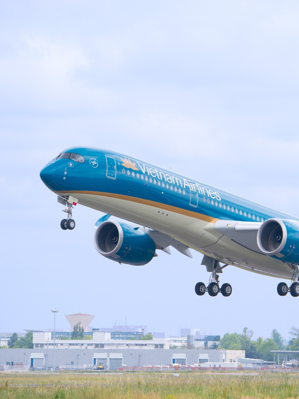 Vietnam Airlines mở đường bay thẳng Hà Nội – Amsterdam