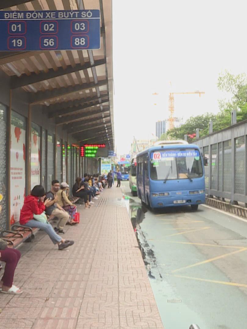 TP. Hồ Chí Minh miễn phí xe buýt và Metro số 1 trong ngày bầu cử 15/3