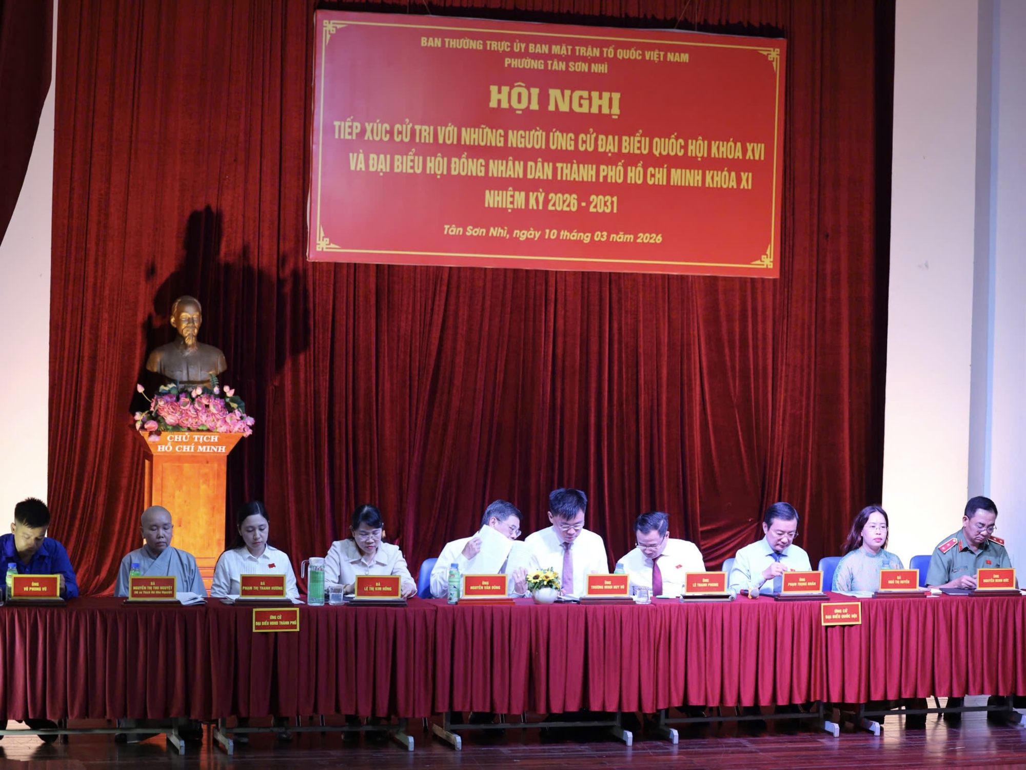 - Ảnh 12. - Ảnh 12.