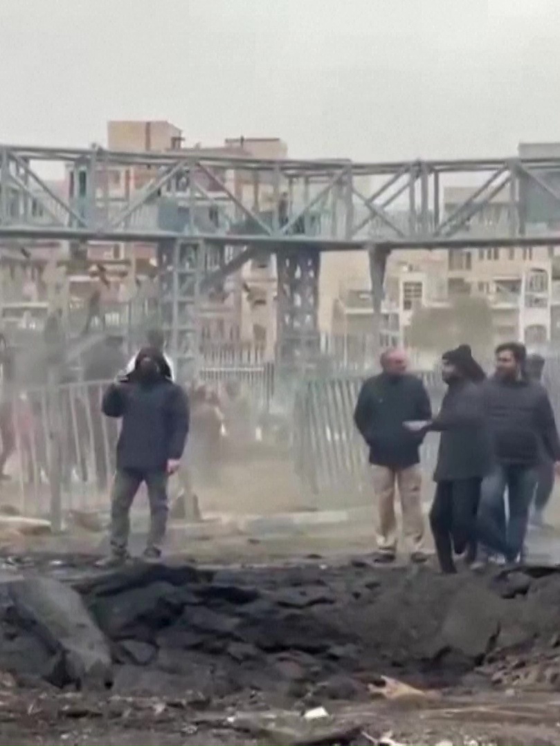 Israel tiếp tục không kích vào thủ đô Tehran của Iran