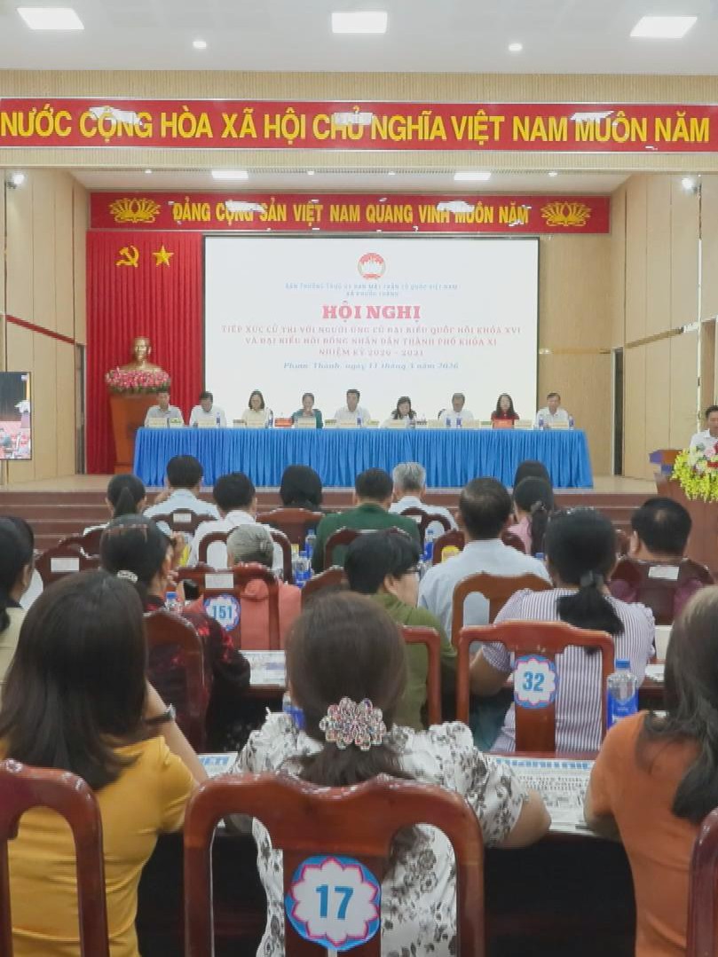 Ứng cử viên đại biểu Quốc hội và Hội đồng nhân dân TP. Hồ Chí Minh tiếp xúc cử tri xã Phước Thành