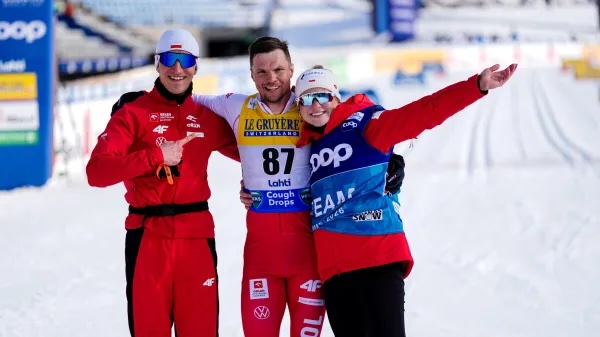Giải trượt tuyết băng đồng Engadin Skimarathon - Ảnh 2.