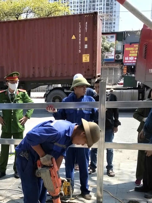 "Phản ứng nhanh" sau tai nạn chết người tại lối đi tự mở qua đường sắt ở Hà Nội