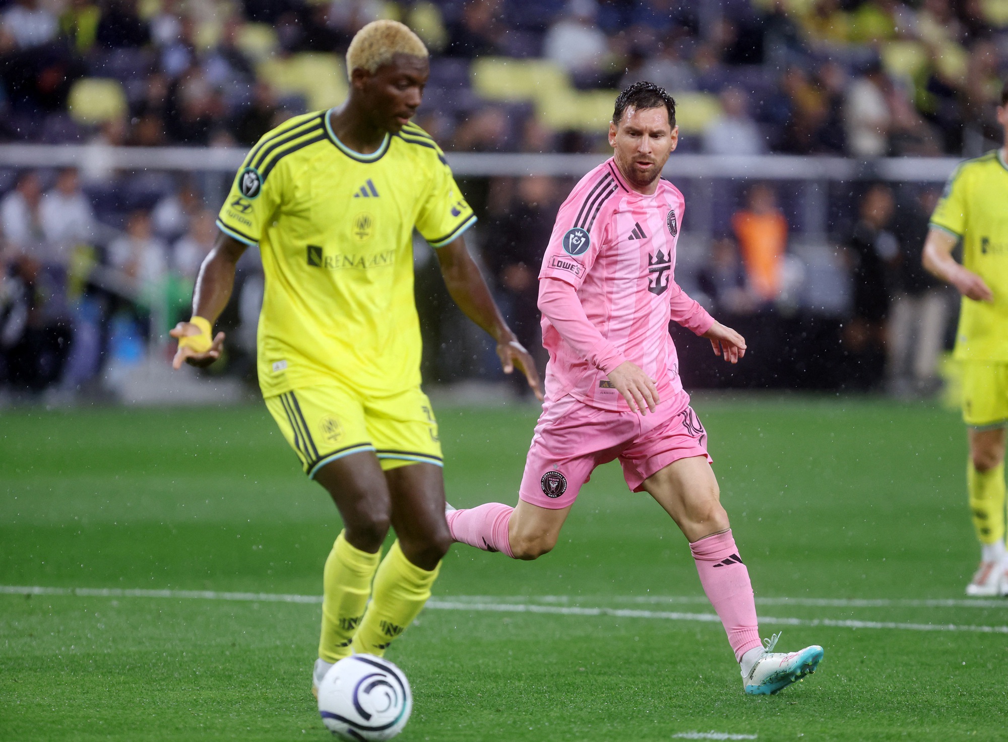 Messi im tiếng, chưa vượt mốc 900 bàn thắng: Inter Miami vẫn nắm lợi thế lớn- Ảnh 1.