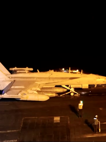 Mỹ bác bỏ thông tin tàu sân bay bị vô hiệu hóa