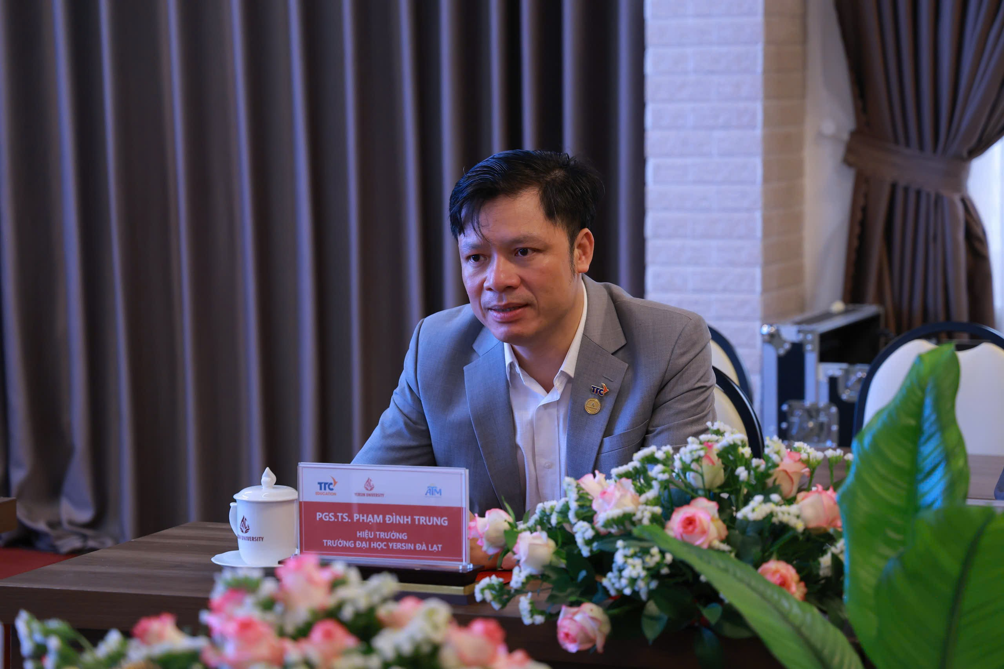 Trường Đại học Yersin Đà Lạt ký kết đào tạo nâng cao chất lượng nguồn nhân lực - Ảnh 3.