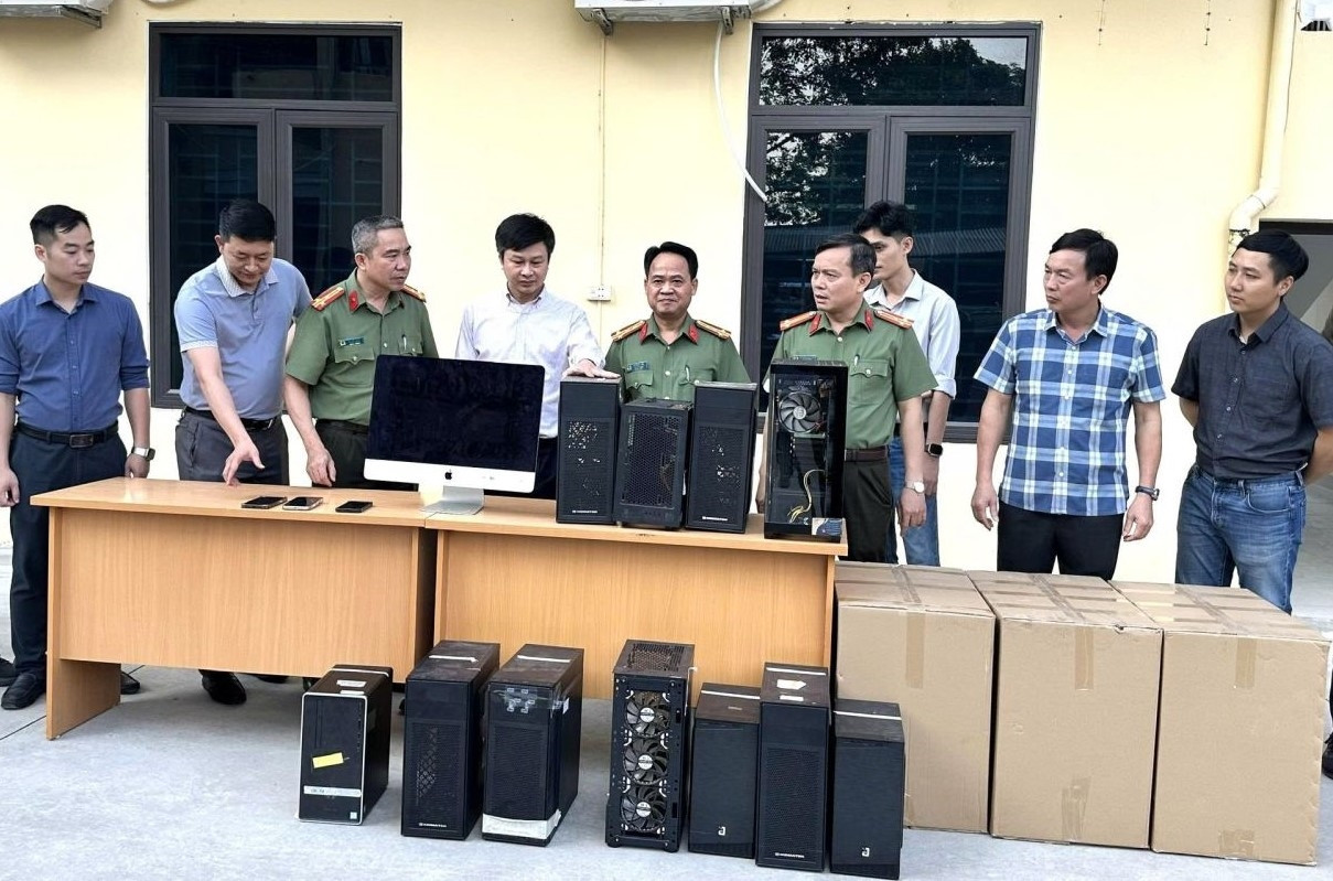 Phá đường dây phát tán mã độc toàn cầu do học sinh lớp 12 ở Thanh Hóa cầm đầu- Ảnh 2.