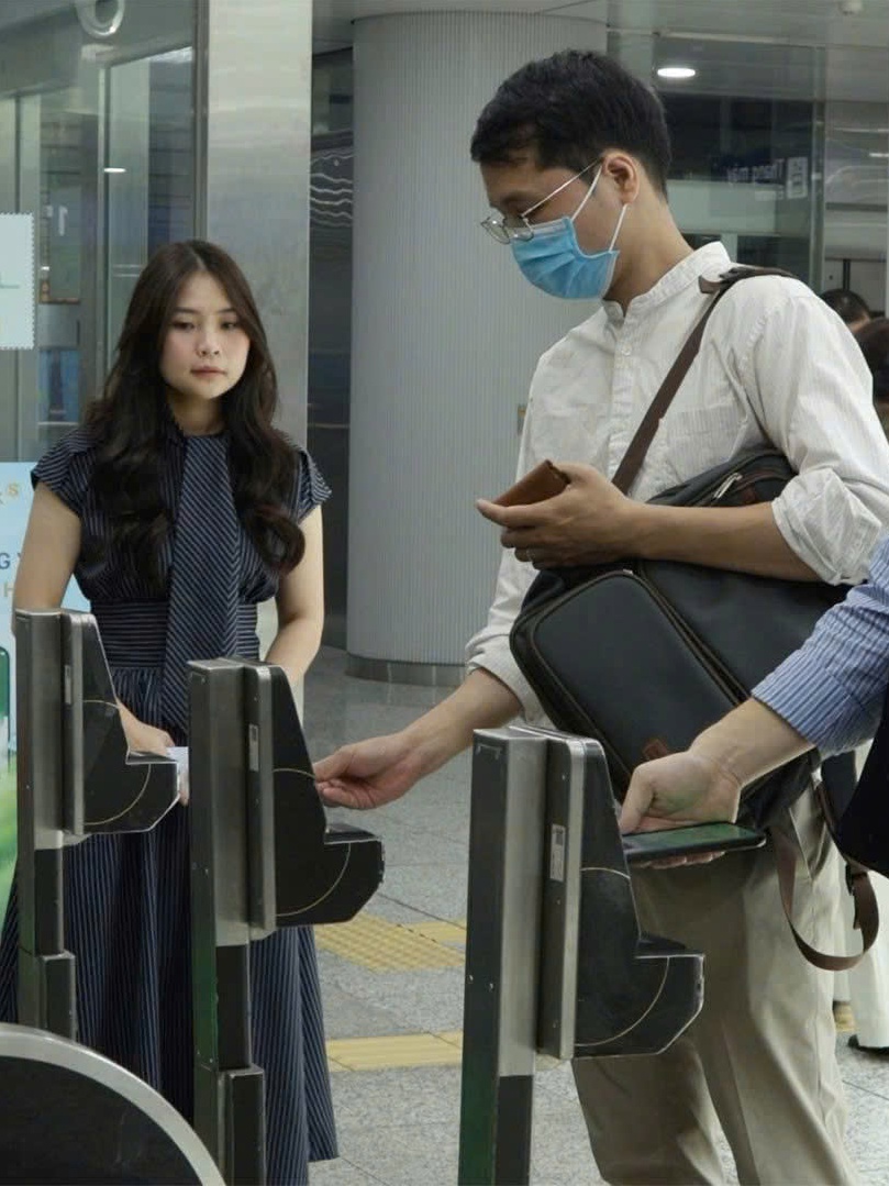 Metro TP. Hồ Chí Minh ra mắt công nghệ thanh toán mua vé ngay cả khi điện thoại hết pin