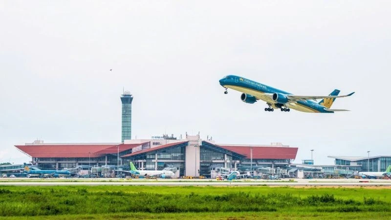 Các hãng bay giảm tần suất, dừng một số đường bay nội địa