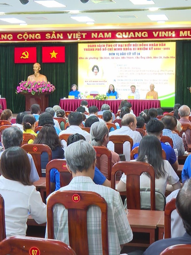 Cử tri phường Tân Định tiếp xúc ứng cử viên đại biểu HĐND Thành phố khóa XI