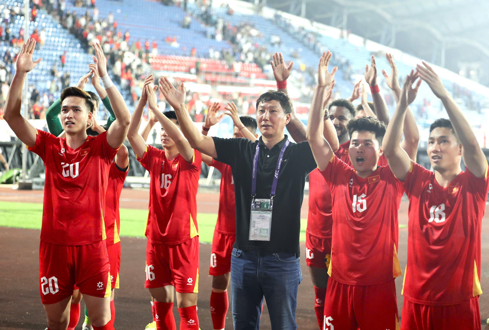 tuyển Việt Nam - Ảnh 1.