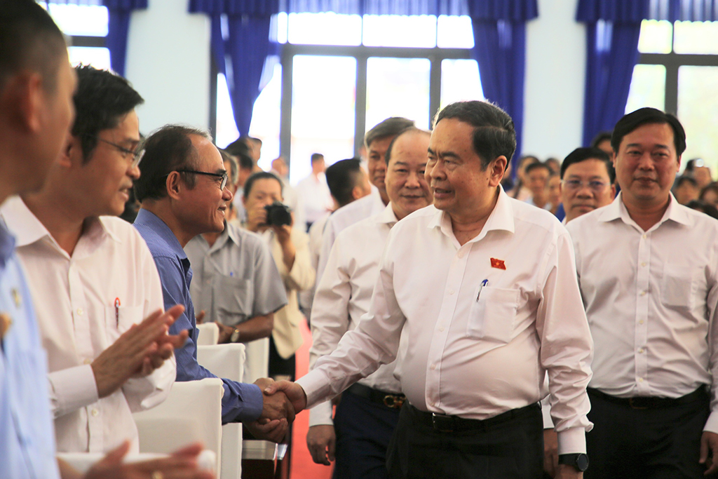 - Ảnh 1. - Ảnh 1.