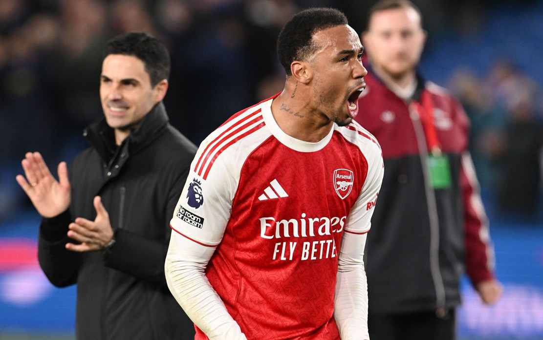 Đánh bại Brighton, Arsenal cho Man City "ngửi khói"- Ảnh 12.