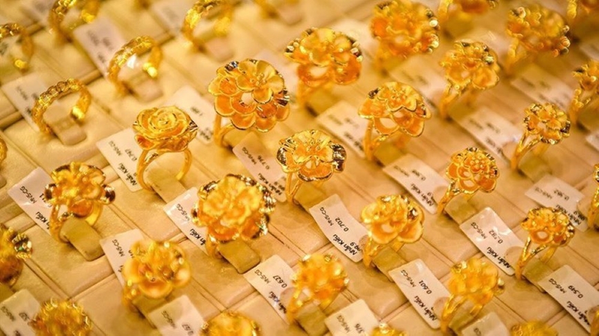 Thị trường ngày 9/3/2026: Giá vàng đi ngang nhưng vẫn ở mức cao, xăng dầu dự báo tiếp tục tăng mạnh - Ảnh 1.