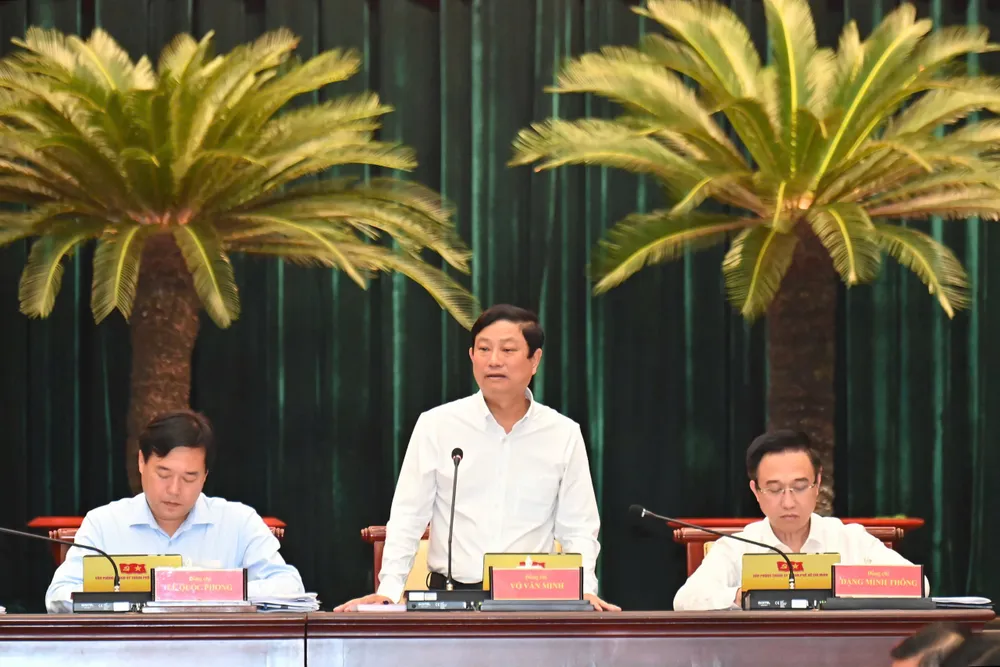 Hội nghị Thành ủy TP. Hồ Chí Minh bàn nhiều nội dung quan trọng - Ảnh 10.