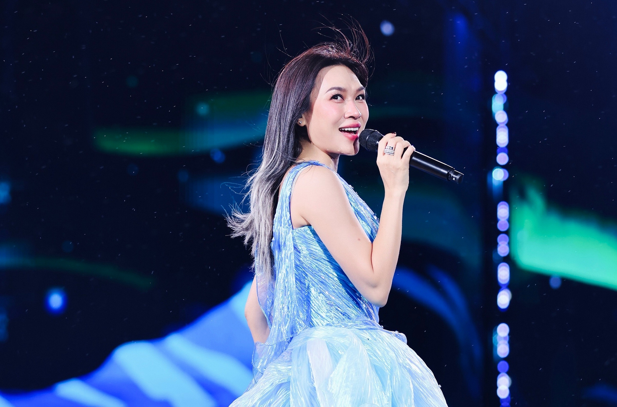 hát nhép - Ảnh 2.