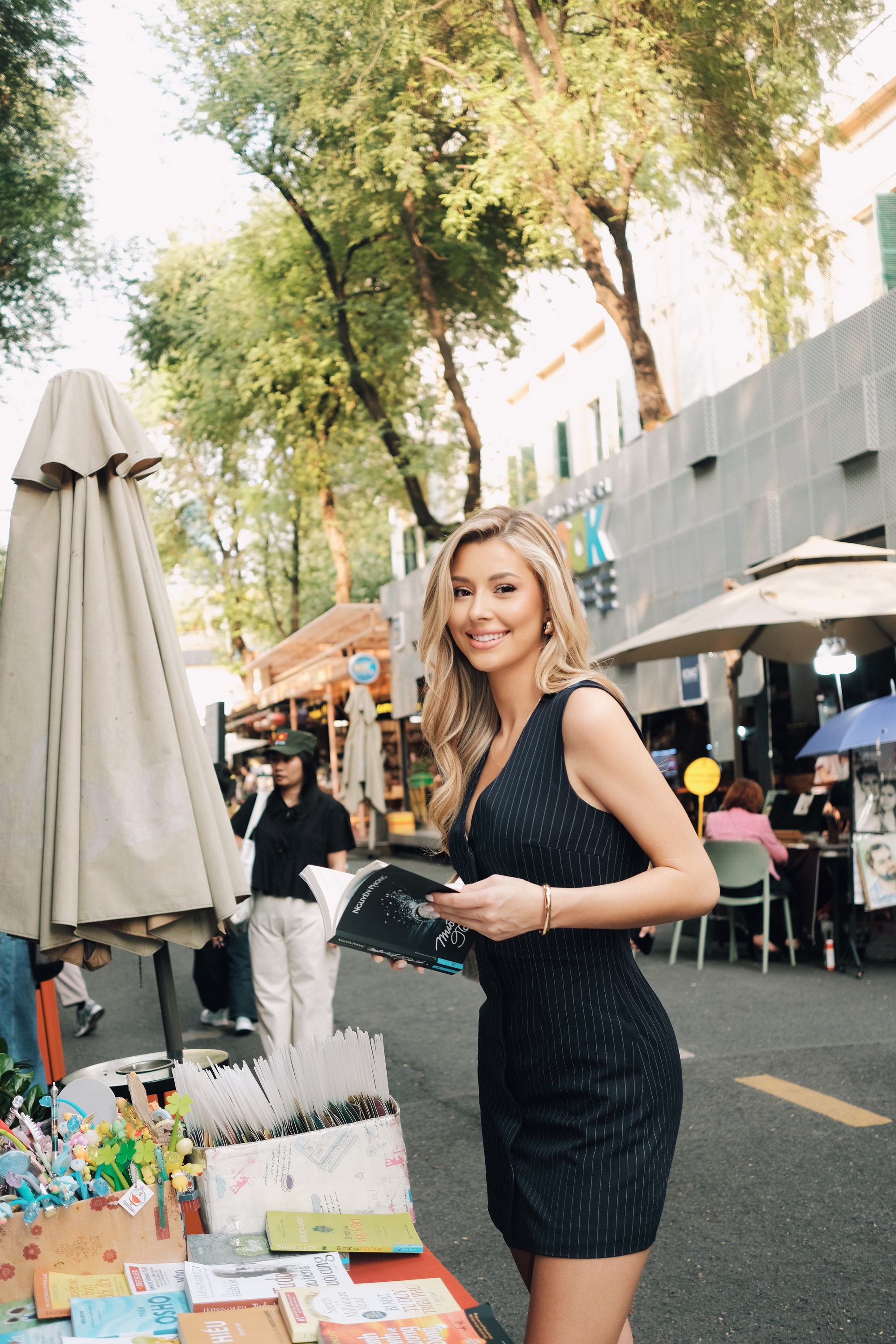 Đường sách - Ảnh 6.