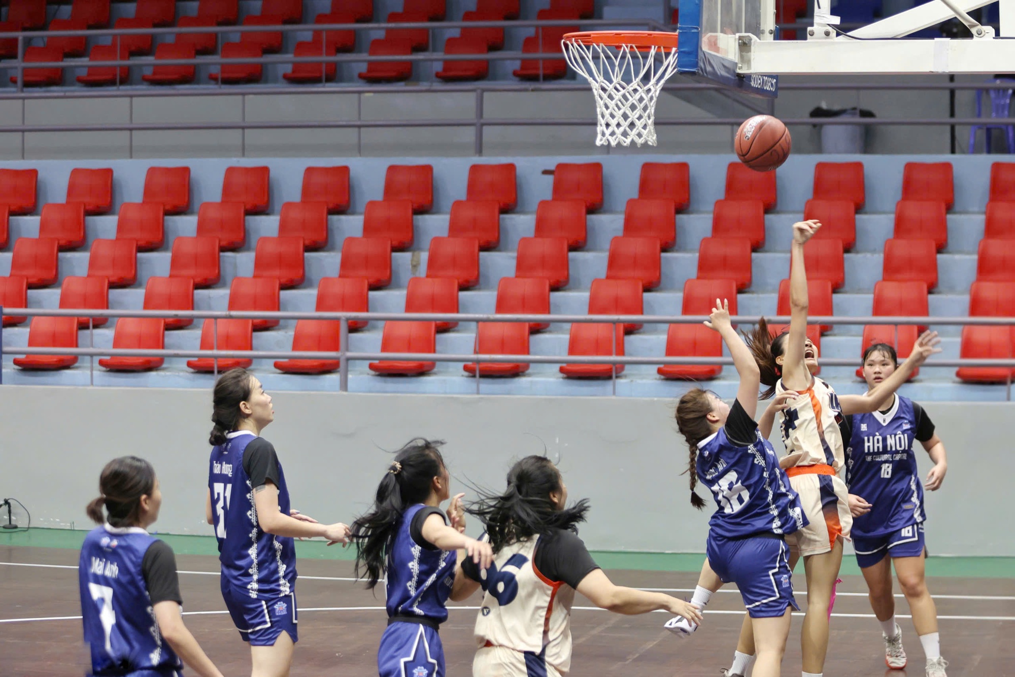 Khai mạc giải vô địch bóng rổ 5x5 các đội mạnh quốc gia 2026- Ảnh 1.