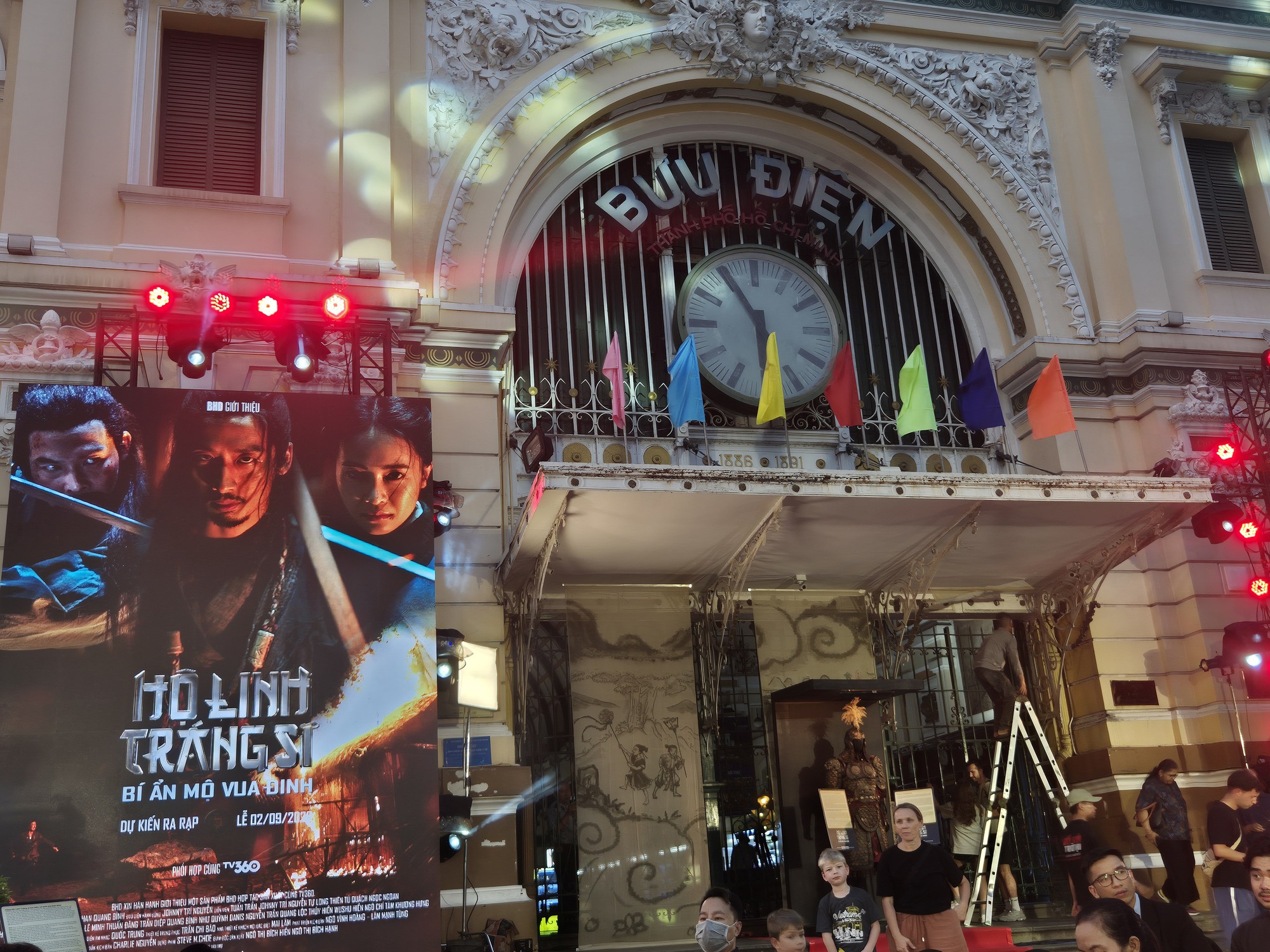 Diễn viên Tuấn Trần: "Trong cái rủi có cái hên!" - Ảnh 2.