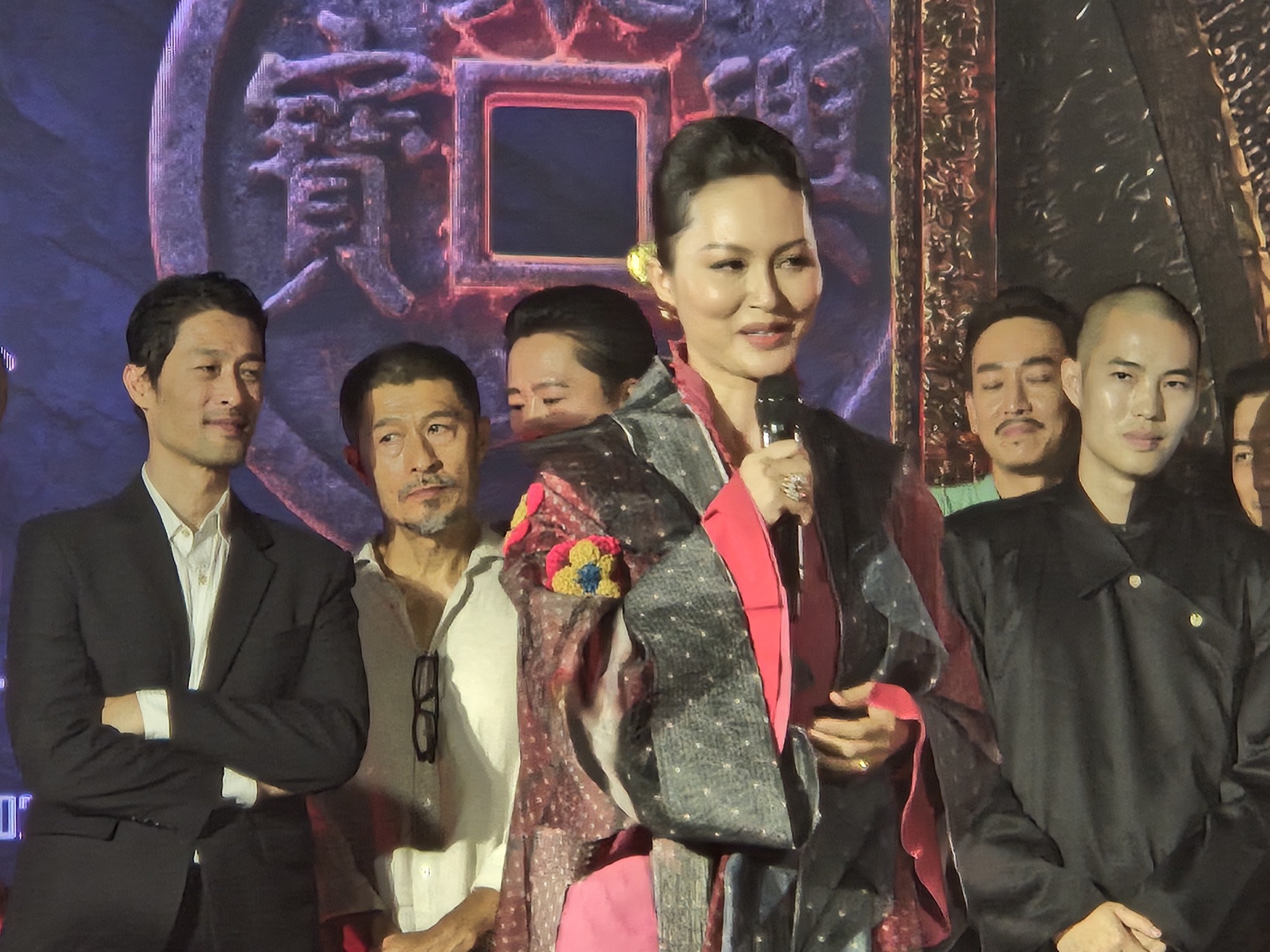 Diễn viên Tuấn Trần: "Trong cái rủi có cái hên!" - Ảnh 10.