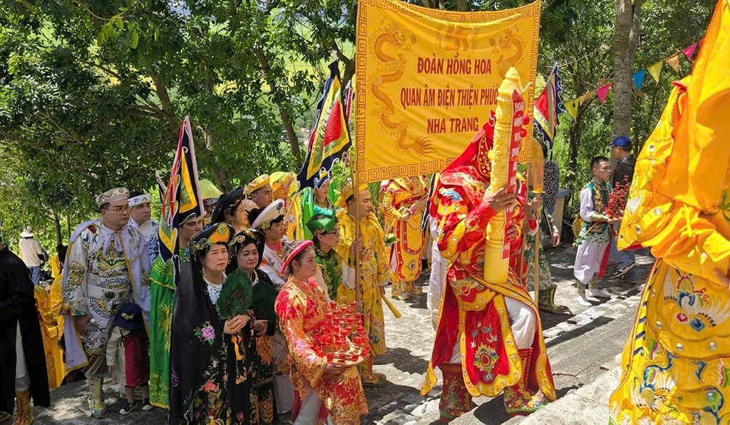 Lễ hội Am Chúa 2026: Khám phá di sản thờ Mẫu của xứ trầm hương - Ảnh 1.