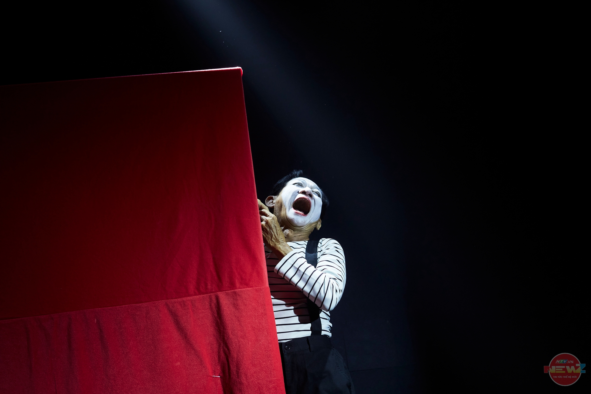 Nghệ thuật bao hàm: Một vòng tay ôm trọn - Ảnh 29.